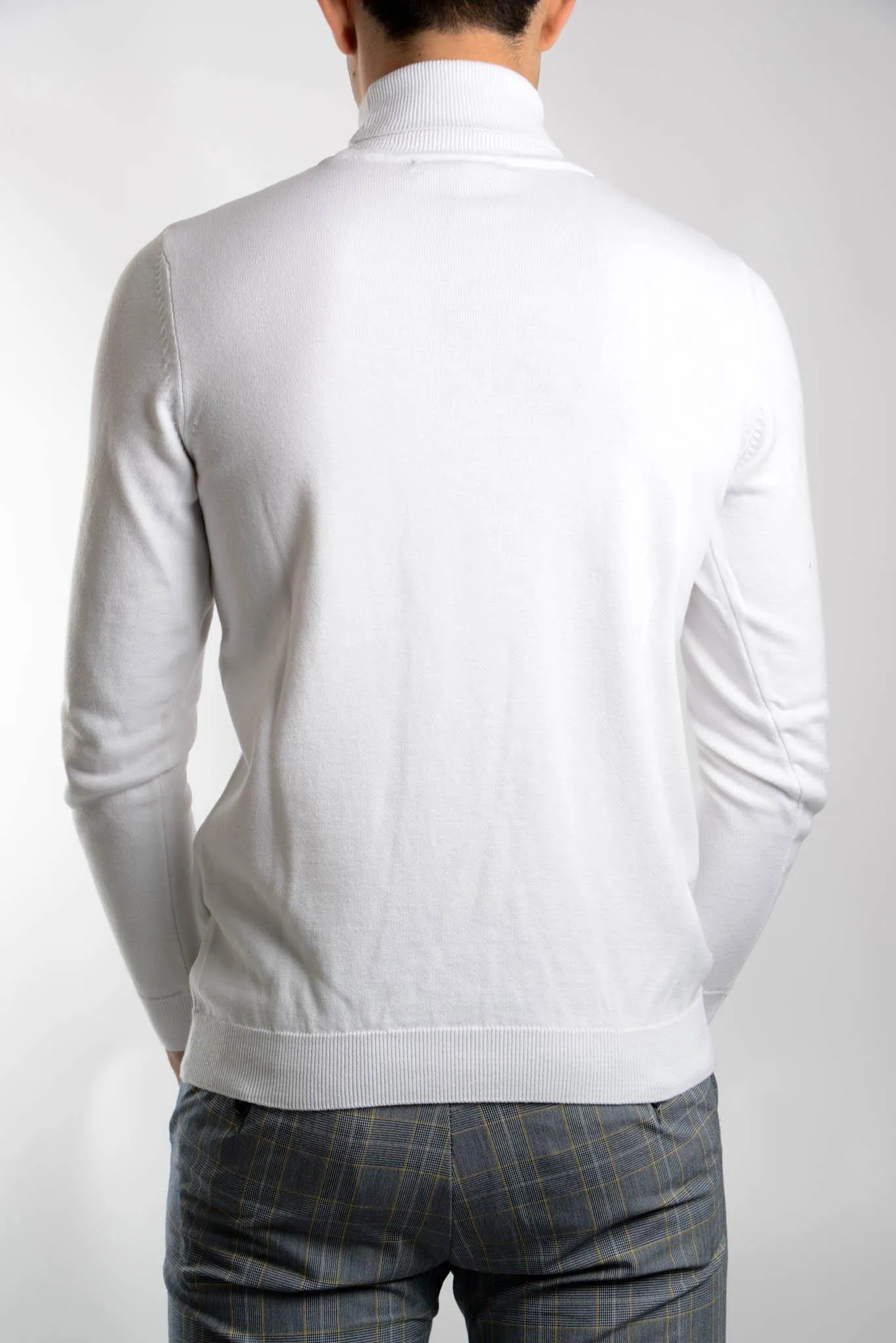 Cambridge Slim Fit Turtleneck Euro Sweater