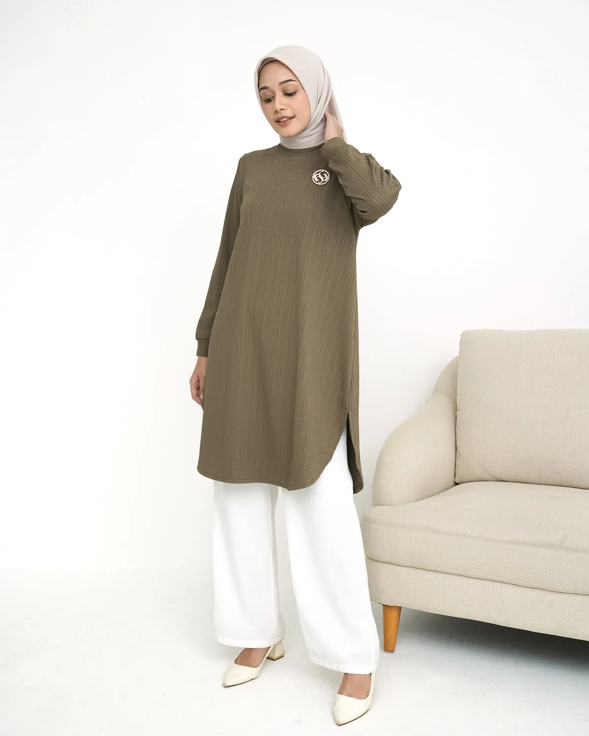 DISSY BASIC TUNIC