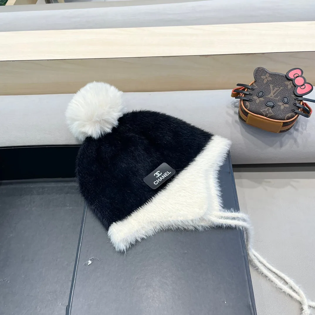 KNIT HAT IN BLACK MIX WHITE WOOL 426270