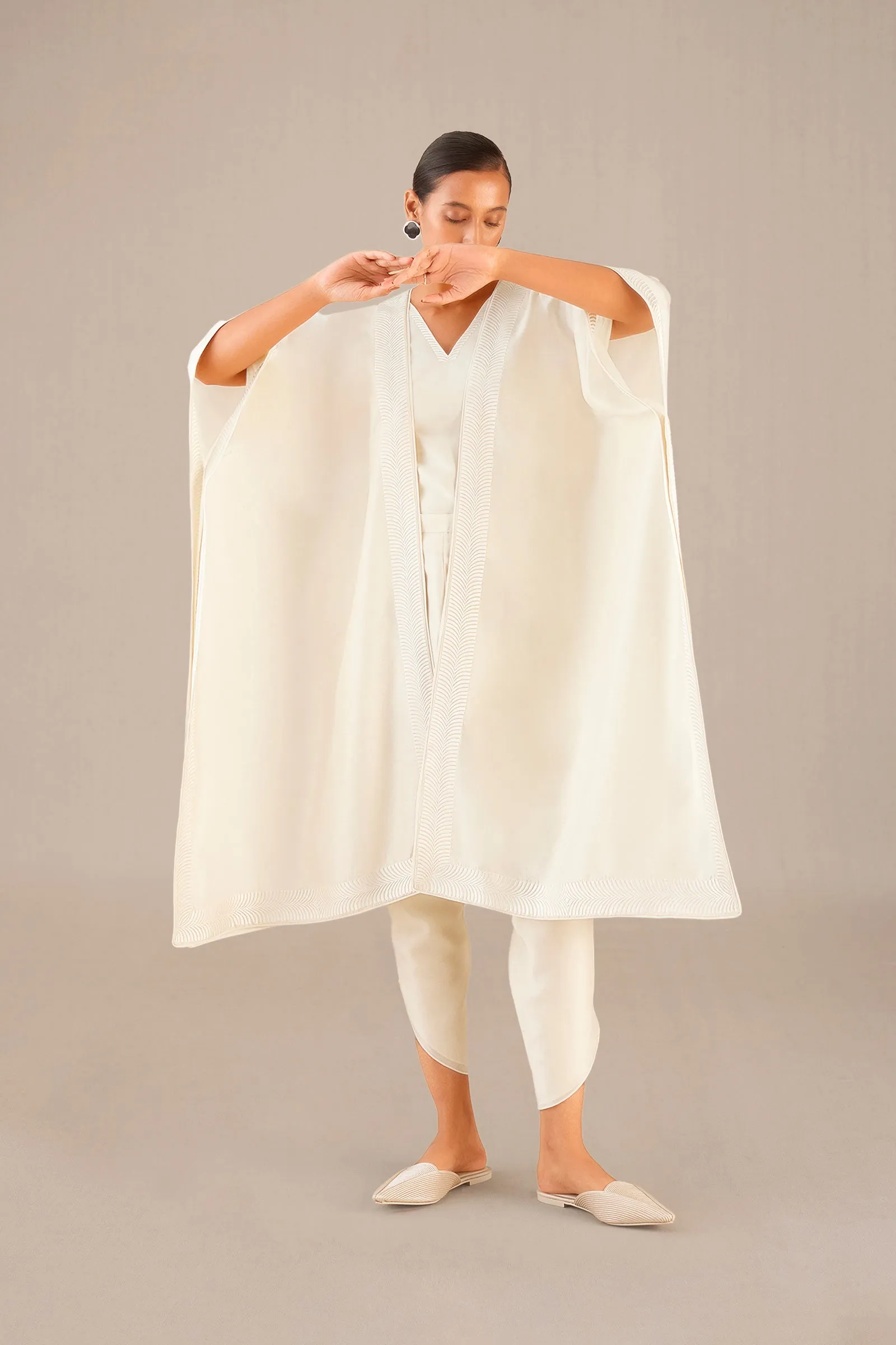 Sefa Cape Set